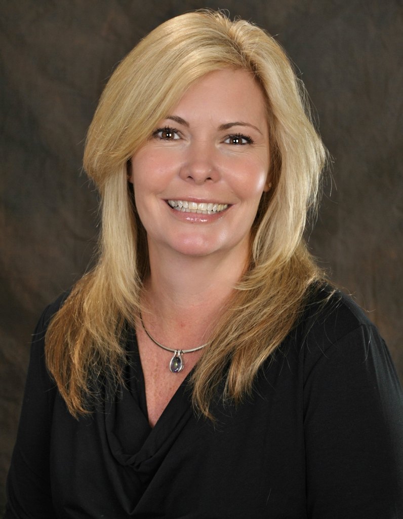 Lisa Ann Hopkins Huntingdon Valley, PA Real Estate Agent