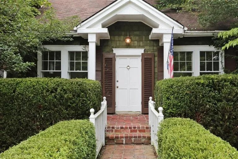 1207 Fincastle Rd, Lexington, KY 40502