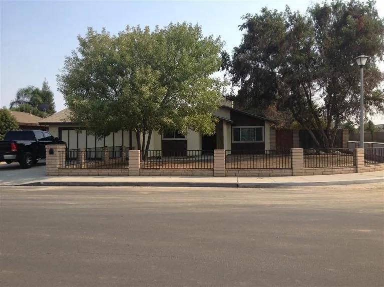 2441 Sharon Ct, Wasco, CA 93280