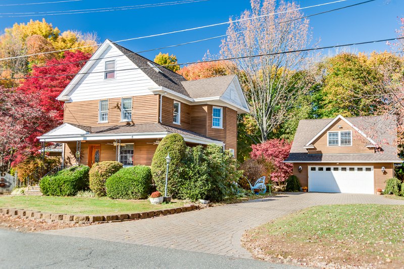 13 N 2nd Ave, Kenvil, NJ 07847