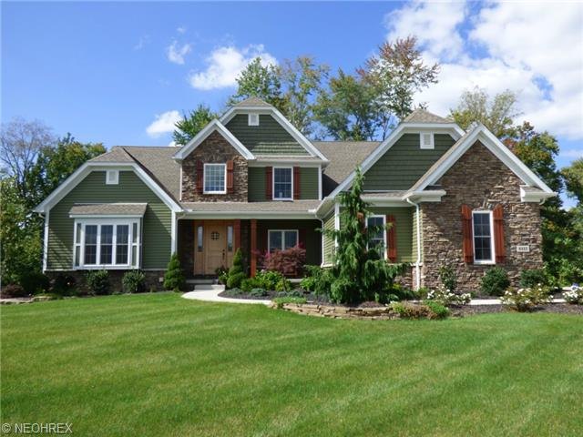 6112 Summer Lake Dr, Medina, OH 44256