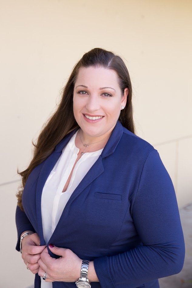 Lauren (Lavina) Hernandez FL, FL Real Estate Agent