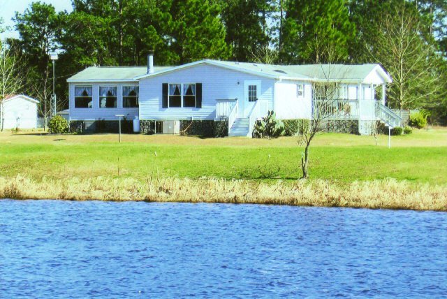 106 Dusty Trl, Ochlocknee, GA 31773