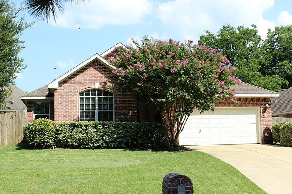 12762 Point Aquarius Blvd, Willis, TX 77318