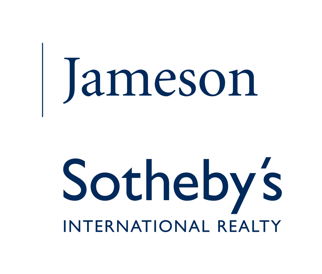 22 E Elm St, Chicago, IL 60611