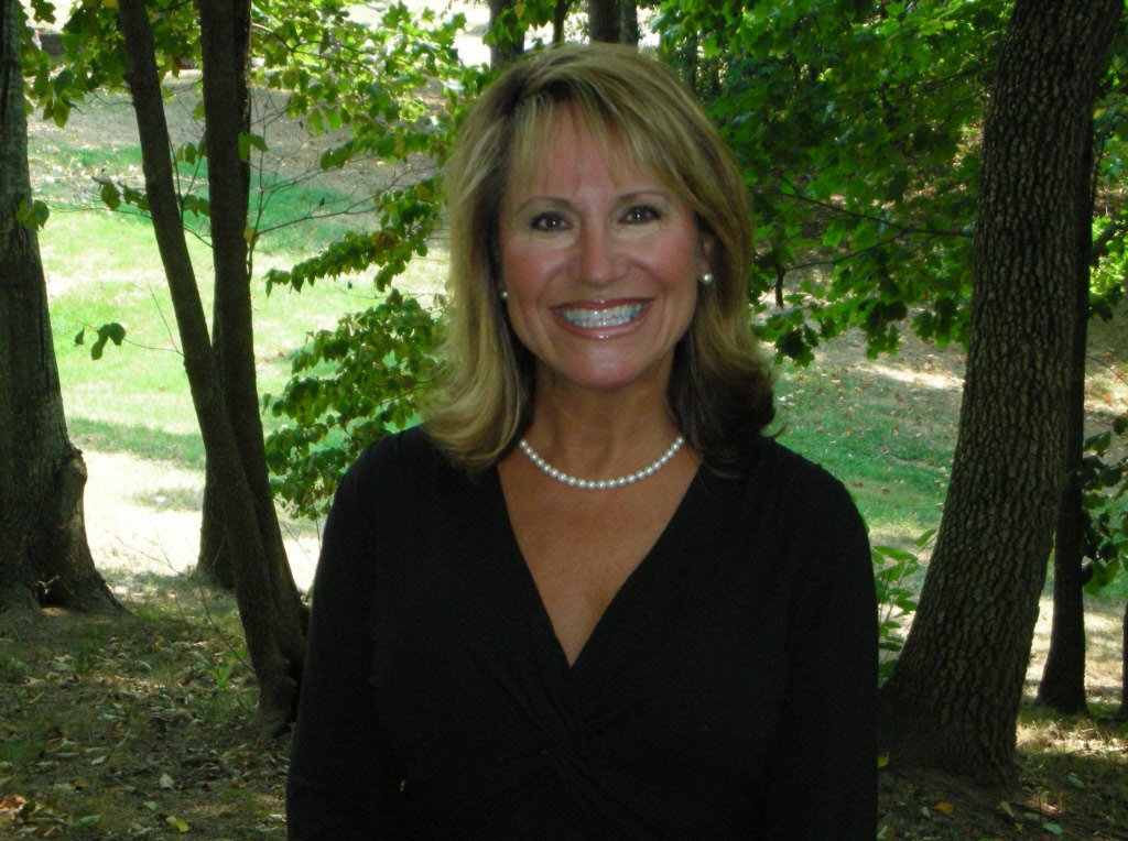 Terri Reid Real Estate Agent in Your Area