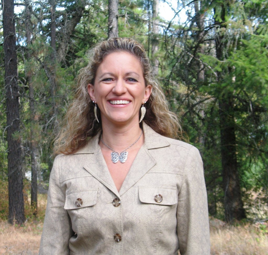 Yvonne Clark NEWPORT, WA Real Estate Agent