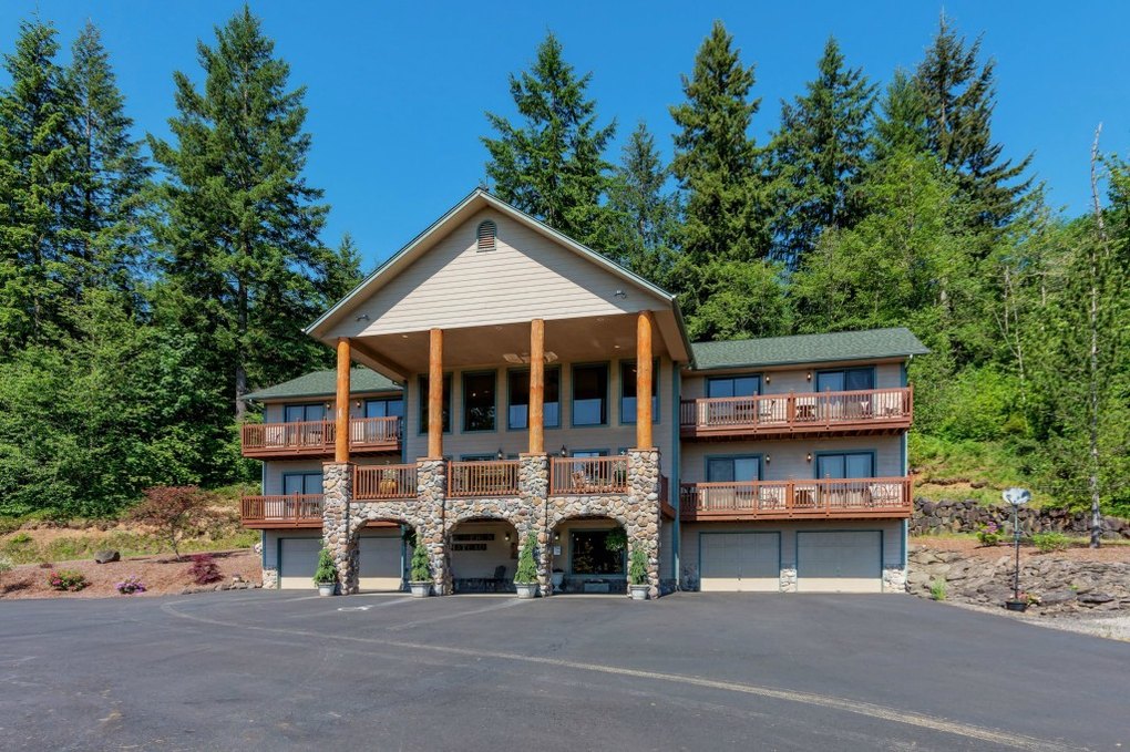 2846 Spirit Lake Hwy, Castle Rock, WA 98611