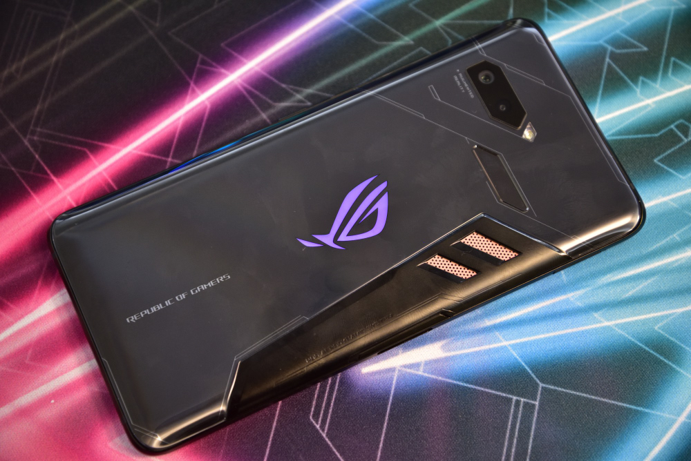 COMPUTEX 2018 ASUS 首款電競手機 ROG PHONE 滿足手遊玩家的想像 XFastest News