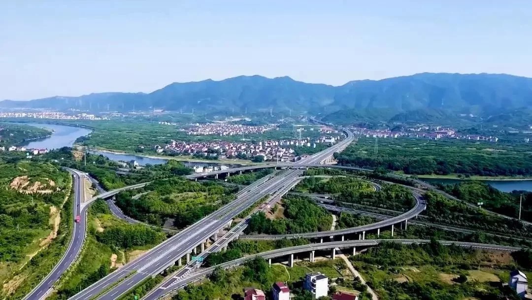 天下风物——《【当韩国人在常山：这里的美让我惊叹】诗韵咏合》风光题照_白云居士风物_新浪博客