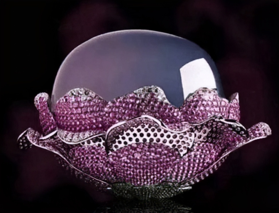 The world's most valuable jadeite ranks No. 3 in peerless elegance, but