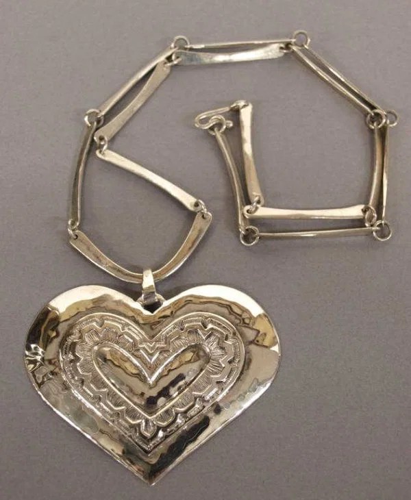 STERLING SILVER HEART JEWELRY, JEEP COLLINS, TEXAS Lot 99