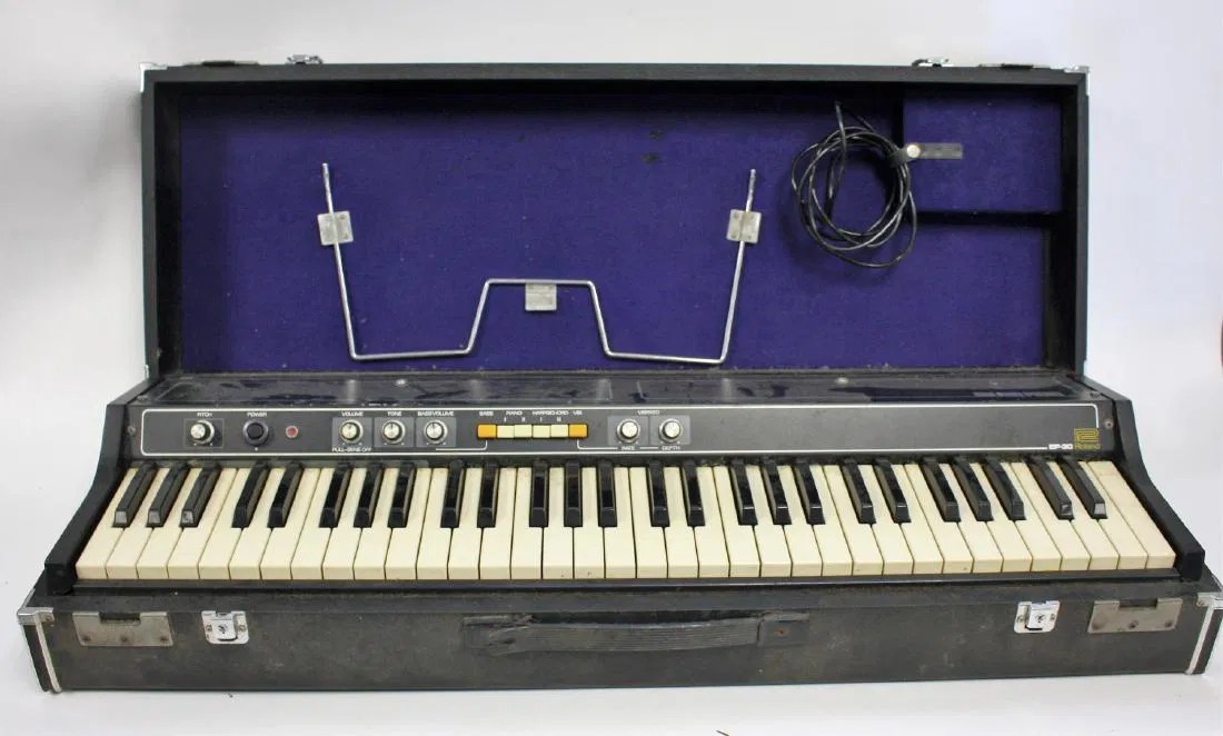 Roland Vintage Keyboard with Case
