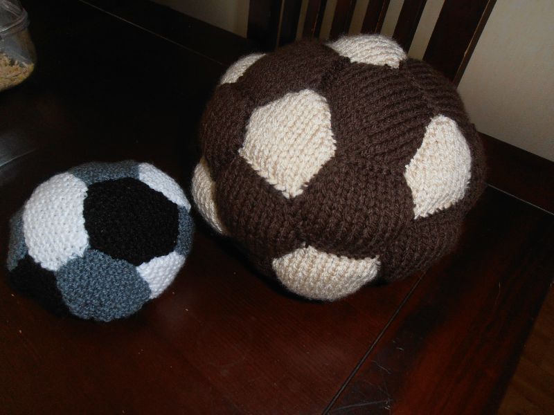 un nouveau ballon de foot pour mon petit homme il