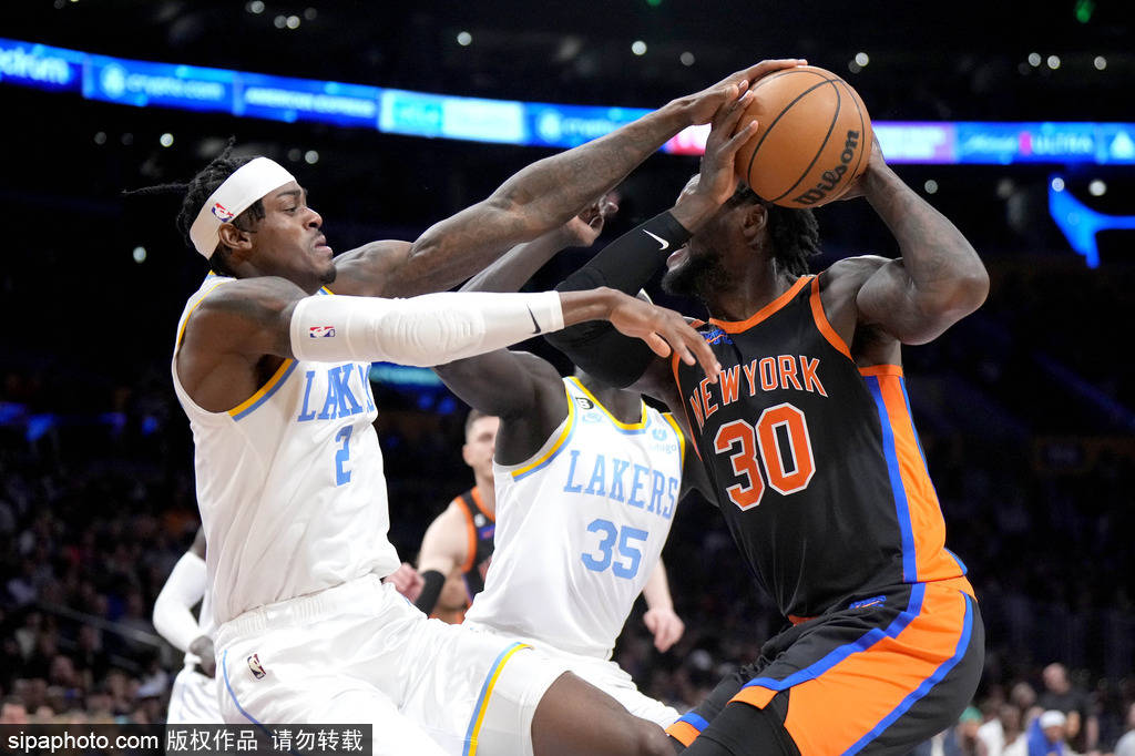 Big Eyebrow 17+16 Shui Lakong scored 33 points Knicks double star beat