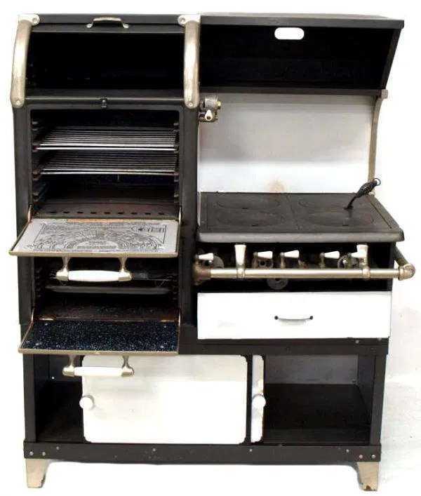 140 VINTAGE ENAMEL & METAL ROPER GAS COOK STOVE OVEN Lot 140