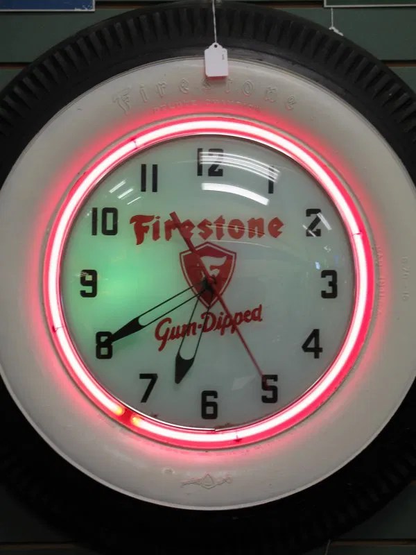 337 FIRESTONE TIRE NEON LIGHT UP CLOCK NEW Lot 337