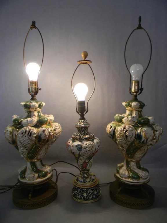 3 VINTAGE ITALIAN CERAMIC GILDED CHERUB LAMPS Lot 35
