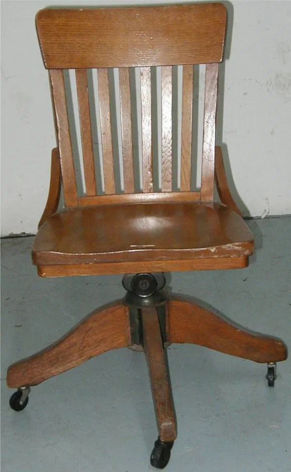 3211 Solid Oak Armless Swivel Desk Chair Lot 3211