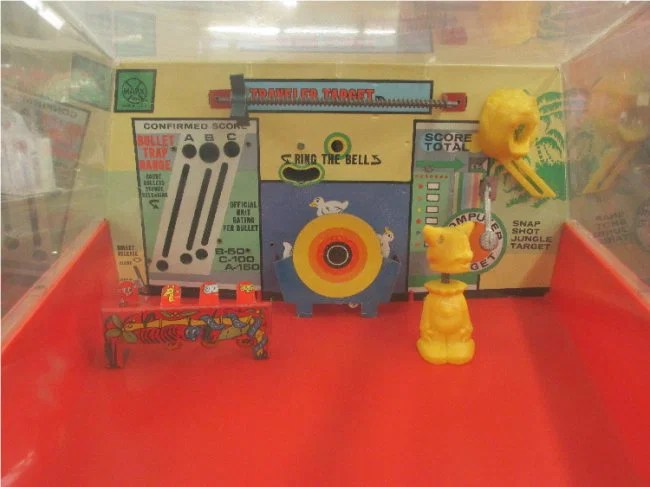 1967 Marx Electro Shot Shooting Gallery Machine Gun Lot 1205