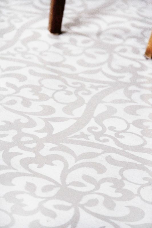 Notre Sol En Reagreage Peint 7 Mois Apres Tete D Ange