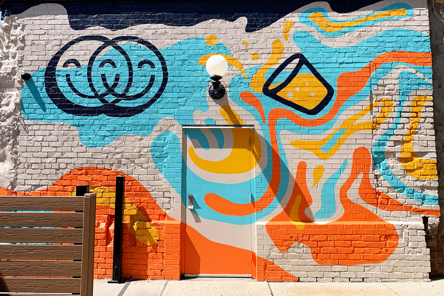 Creating a Place for Friends to Meet with a Mural Blog Project7 Design