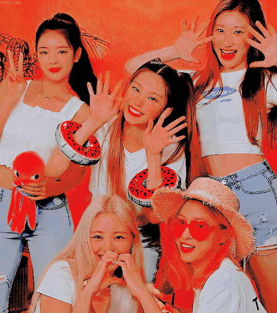 ITZY SCREENSHOT GAME!! Itzy Amino