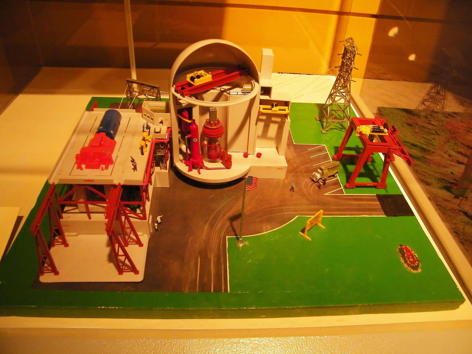 Nuclear Power Plant Papercraft Model