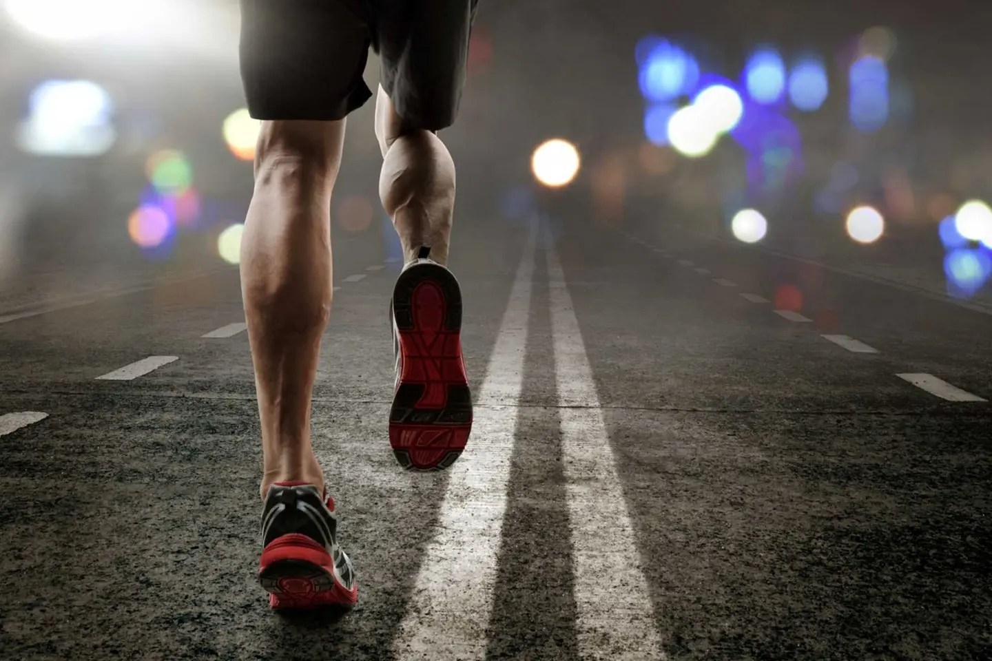Running at Night Benefits and Tips Pase Passion