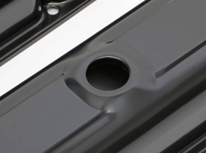 Valve Covers Pontiac 326455 Short Center Hole Black Trans Dapt 7442