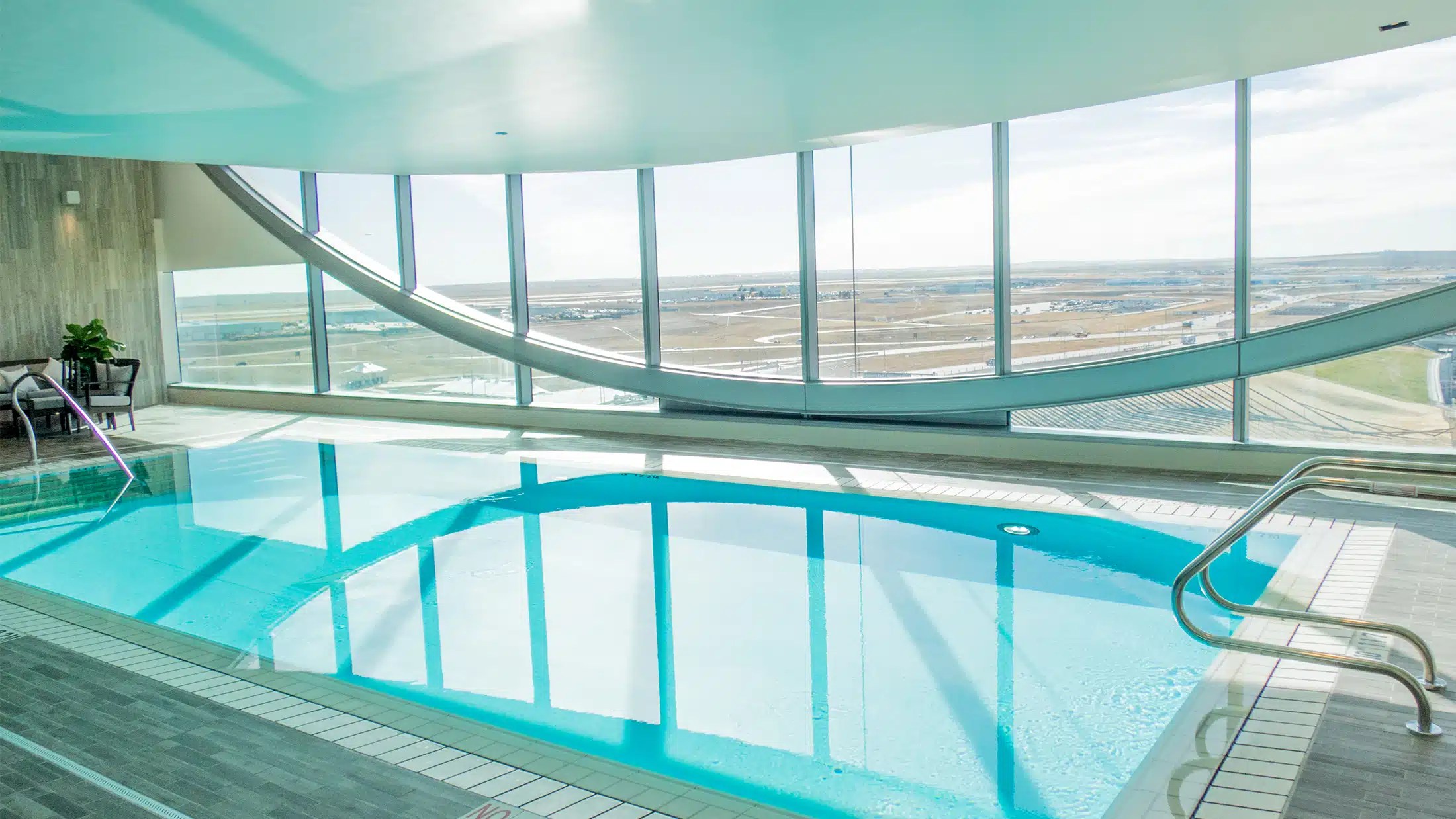 Denver International Airport Westin Hotel Indoor Pool
