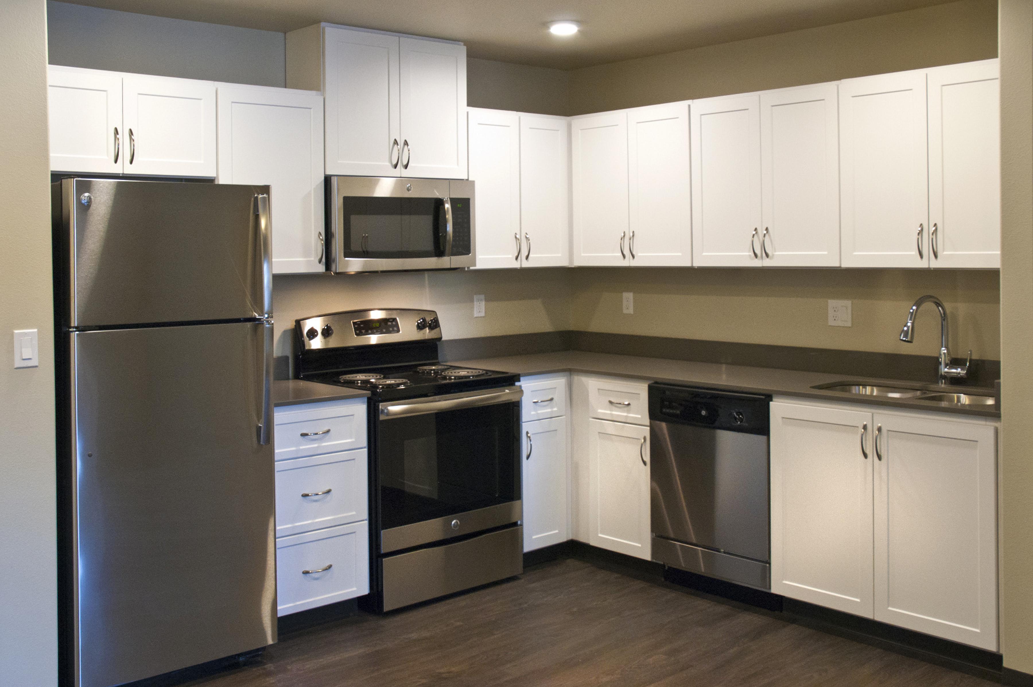 Summer Lake Apartments Pacific Construction & Development