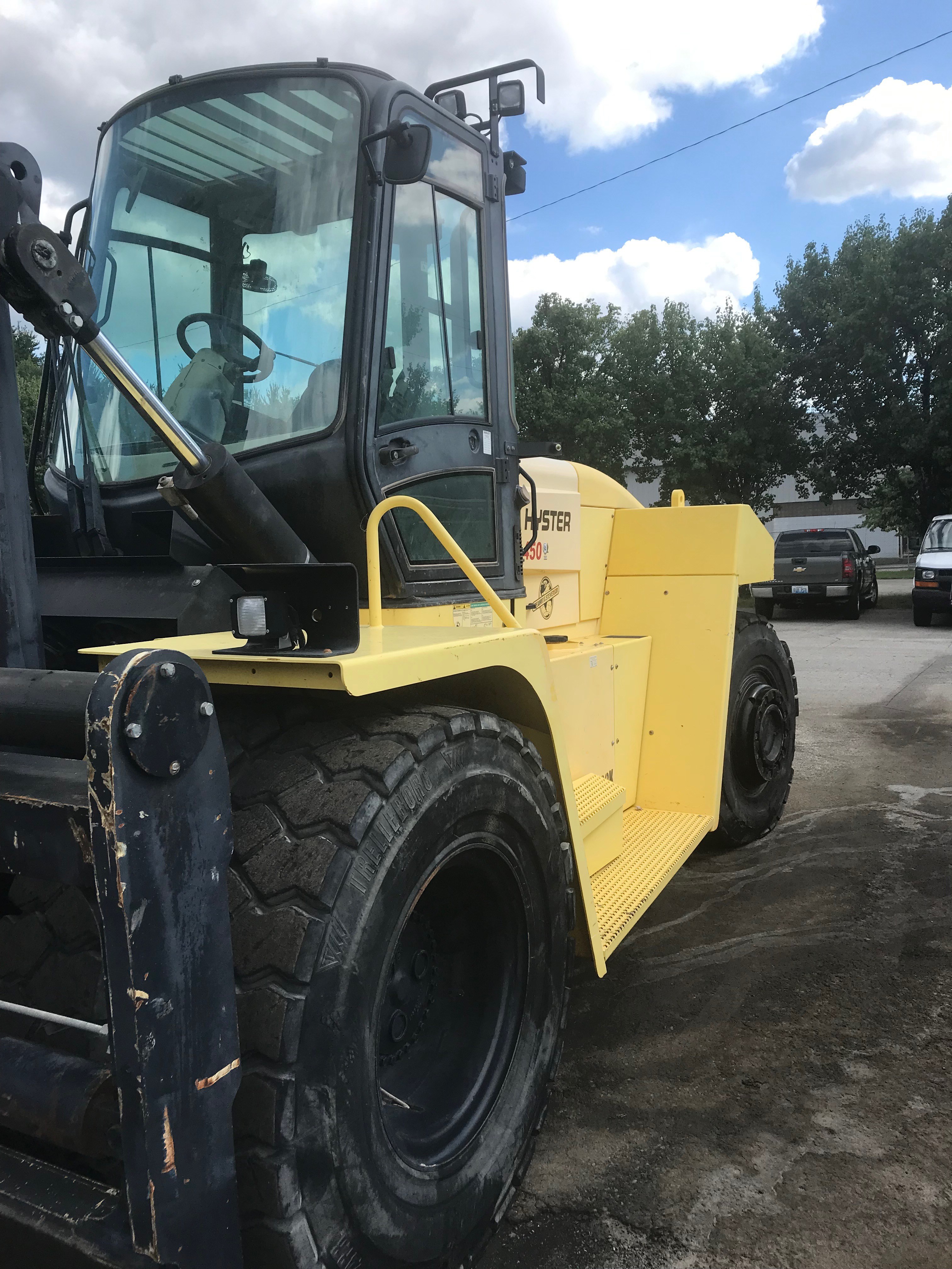 Hyster H450HD Pacific Coast Lift
