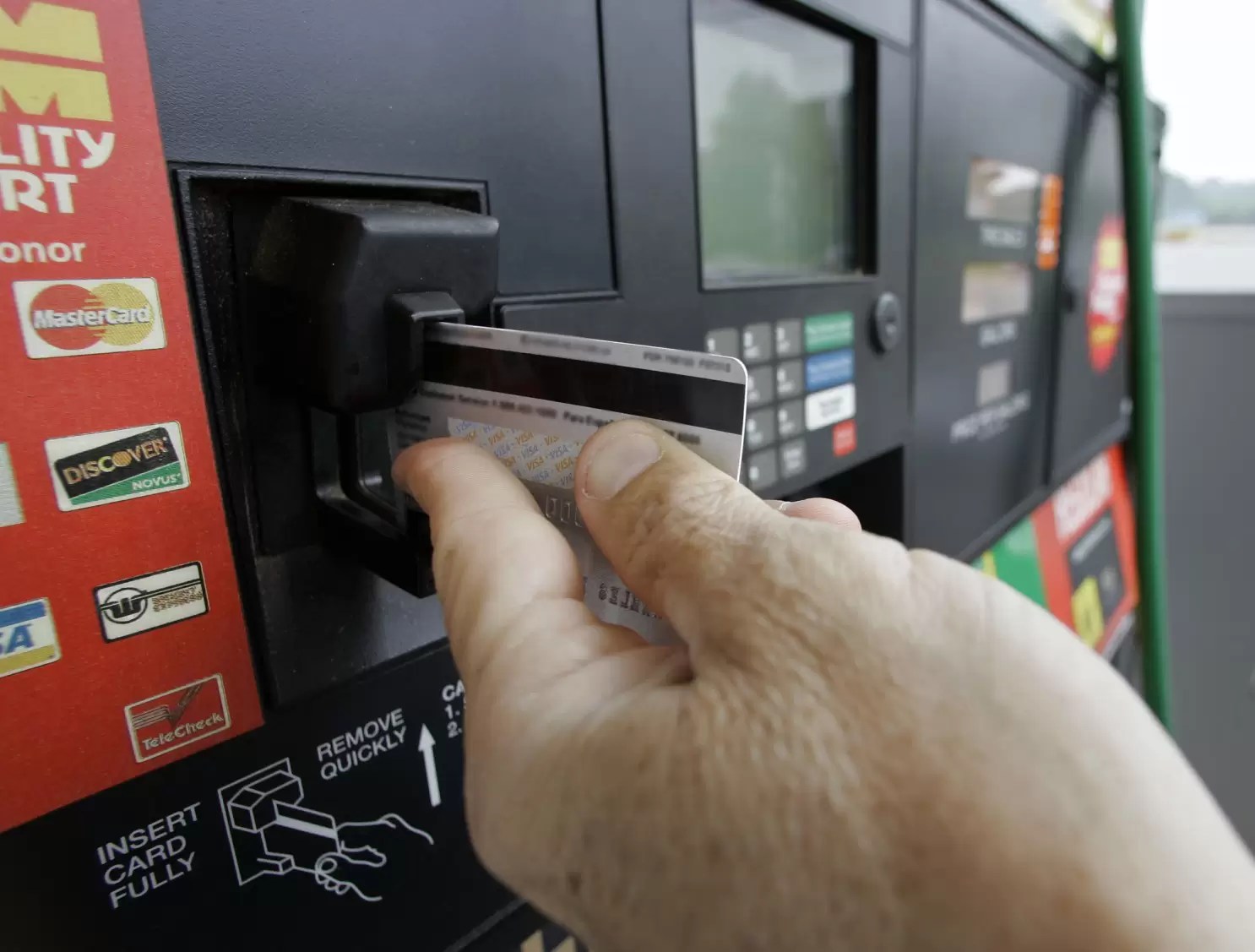 Selecting The Best Fuel Cards for Your Business Pacific Petroleum