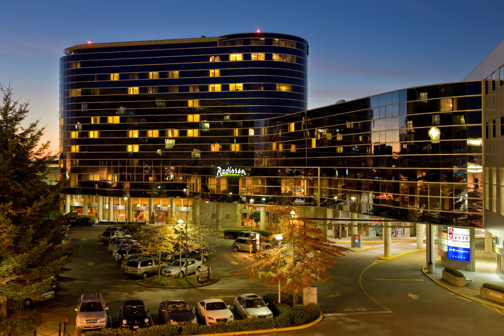 Radisson Vancouver Airport Hotel in BC Pacific Reach