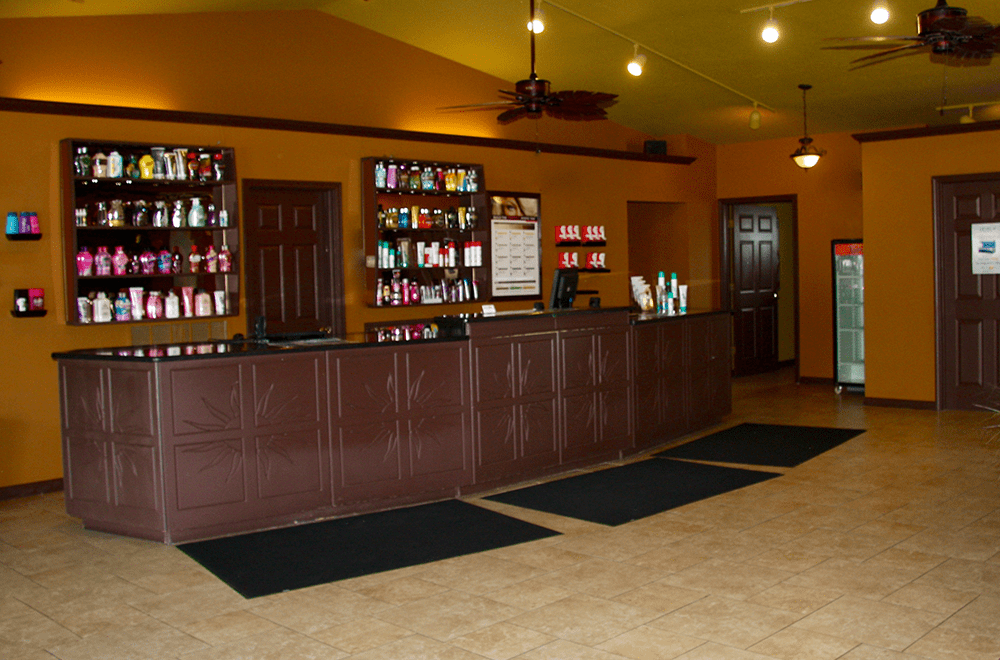 Jackson Lobby Pacific Tan Salon