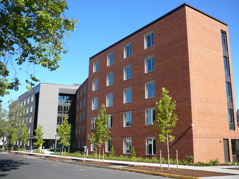 University of Oregon Residence Hall Pacific Wall Systems, Inc.