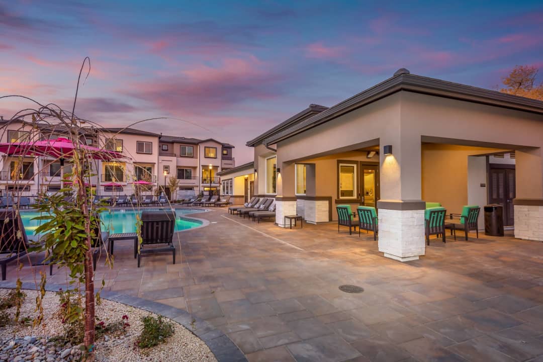 Esprit Townhome Apartments Gallery Pacific West Companies