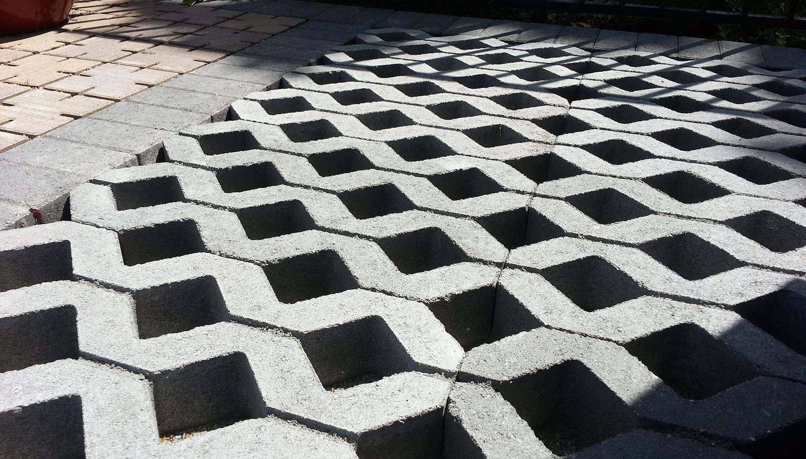 Turfstone Pavers Pacific Interlock Pavingstone