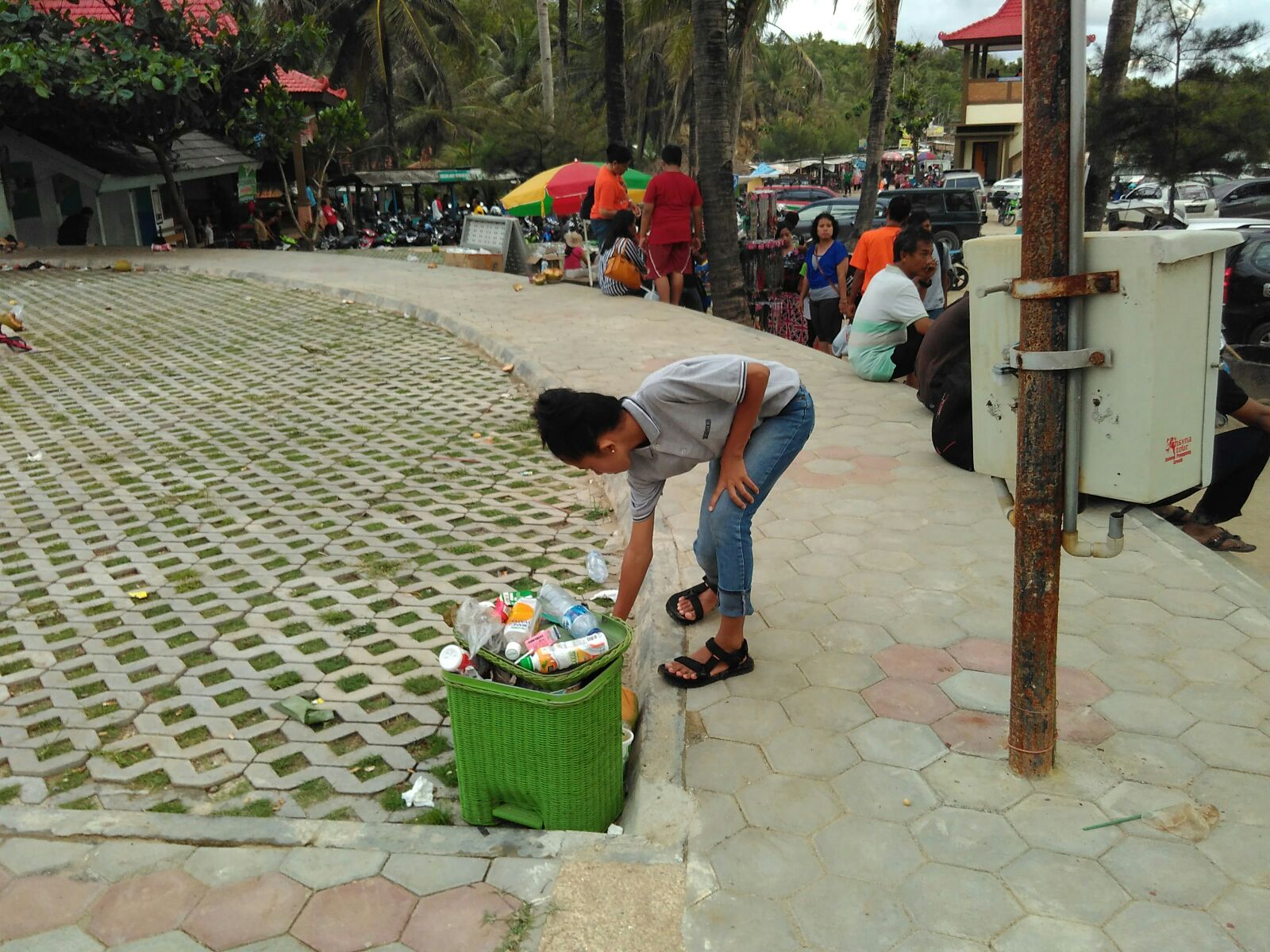 Perlu Fasilitas yang Memadai dan Kesadaran untuk Menjaga Kebersihan