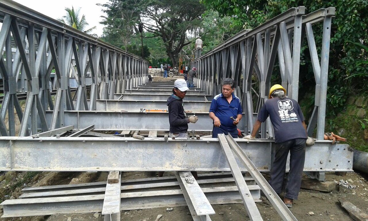 Rawan Amblas, Jembatan Bailey Lama Gemaharjo Dibongkar