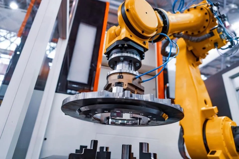 What Manufacturing Slowdown? Inside the Industrial Robotic Arms Race