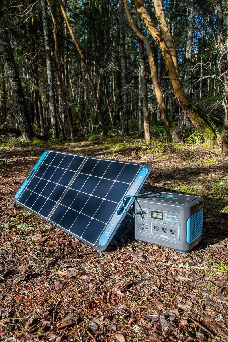 Generark SolarPower One 100W Solar Panel Pack & Trail