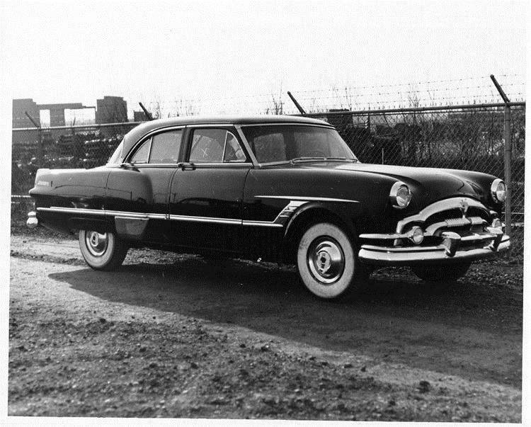 1953 Packard 4door sedan, seveneights right side view 1953 Photo
