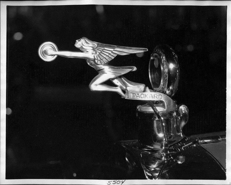 Packard Motor Car Information 192526 Packard Goddess of Speed hood