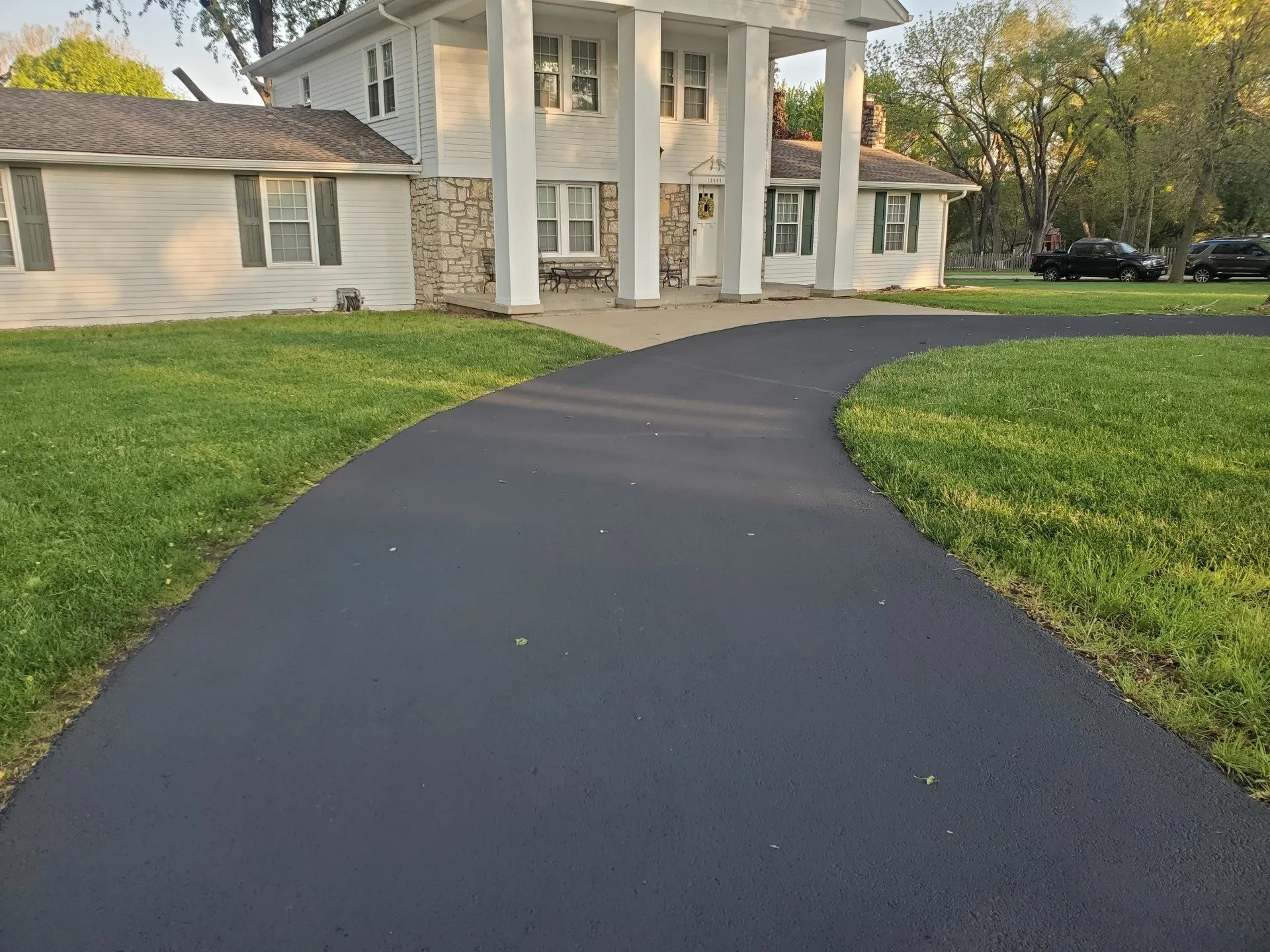 Residents HomeGrandview, Mo Asphalt Contractors Grandview, MO
