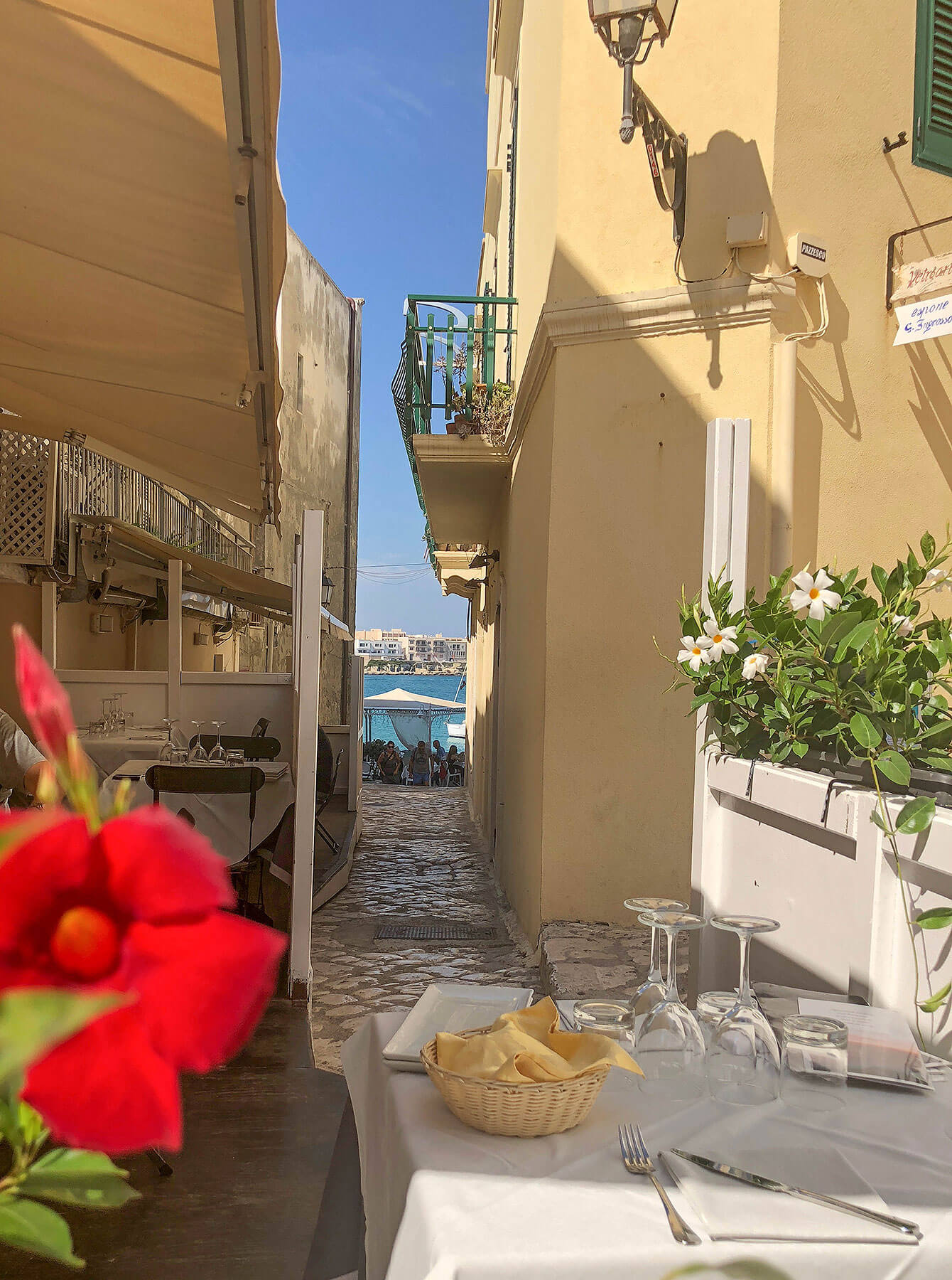 26 Amazing Photos through Otranto's Old Town Packed Again