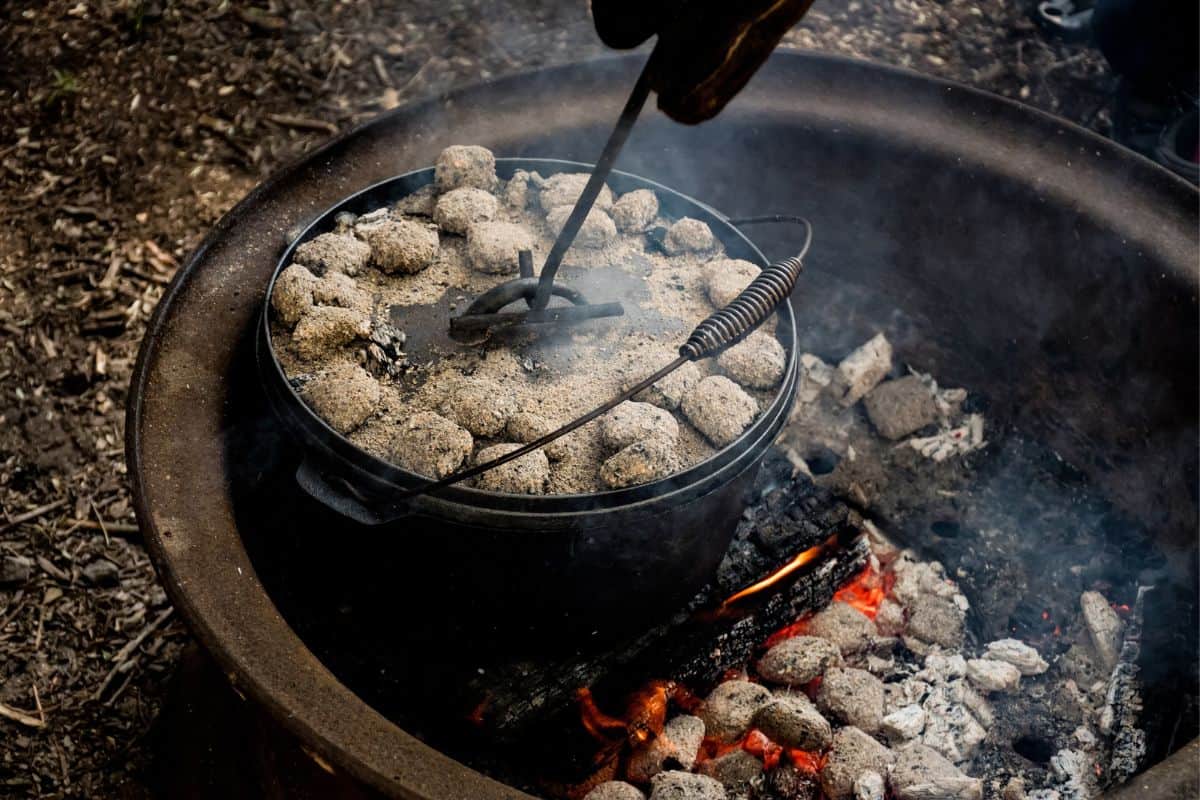 10 Tasty Dutch Oven Camping Recipes for Breakfast You’ll Want To Wake