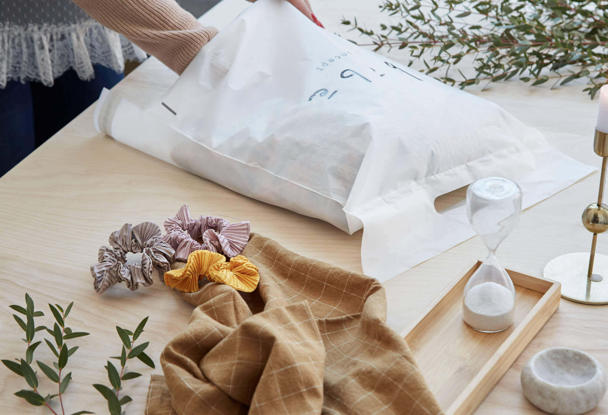 Need Biodegradable Mailing Bags? Get your Customisable Poly Mailers now!