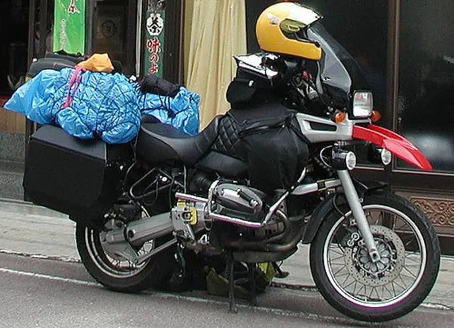 Are Bungee Cords Safe on a Motorcycle? Pack Up and Ride